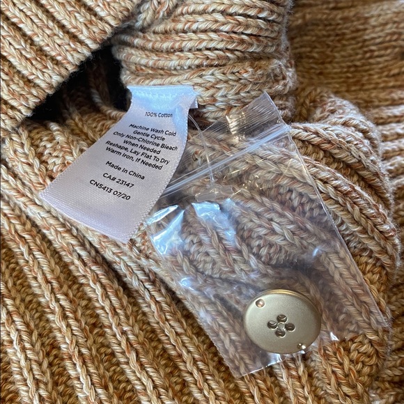 Talbots Caramel Brown Cotton CowlNeck Cable Button Sweater Oatmeal Size Medium - Picture 5 of 10